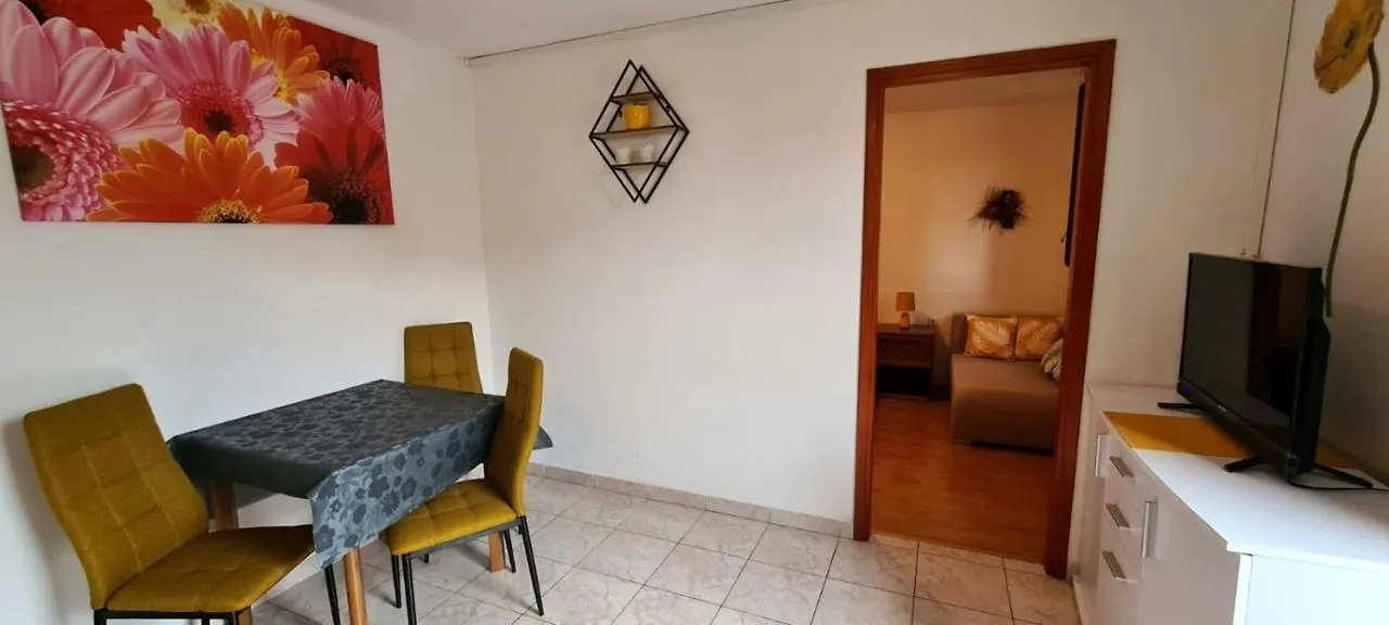 Apartment Muzic Cres